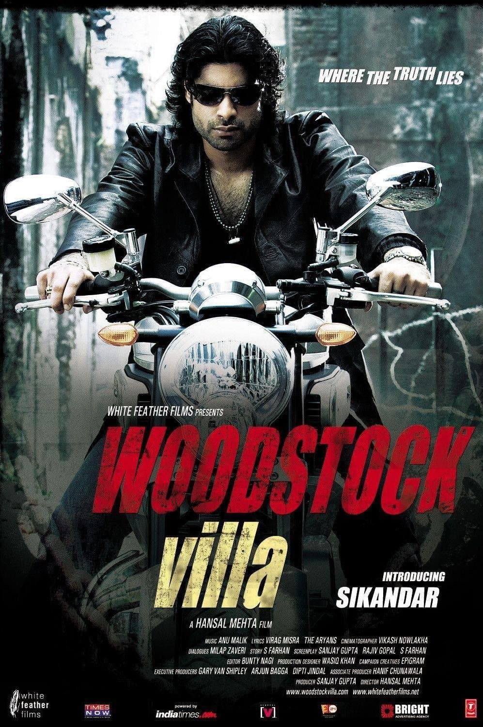 Woodstock Villa full movie