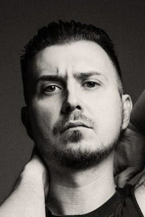Photo of Aaron Bear