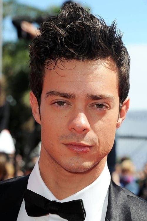 Photo of Aaron Lee