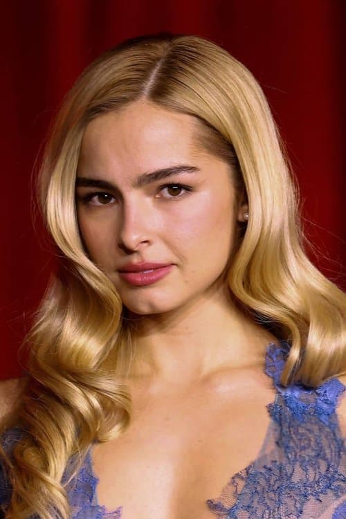 Photo of Addison Rae