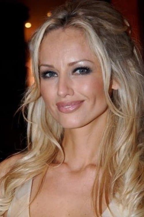 Photo of Adriana Karembeu
