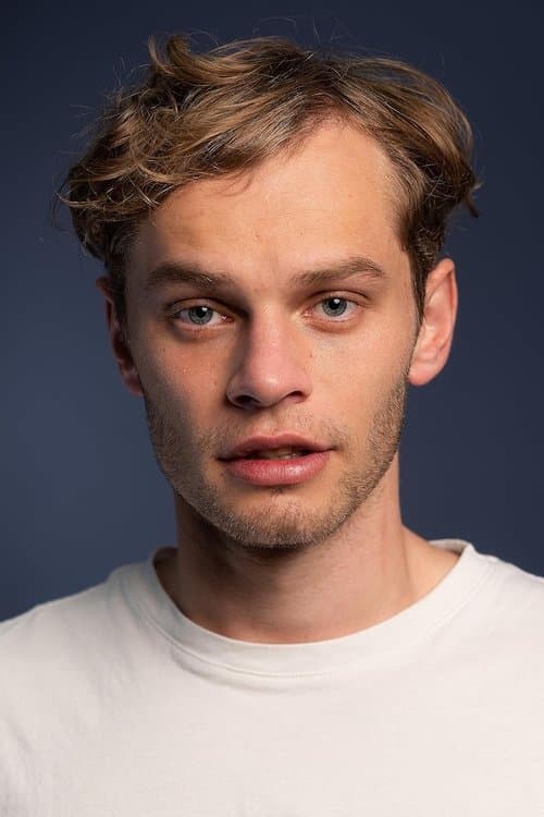 Photo of Aidan Scott