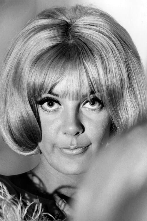 Photo of Aimi MacDonald