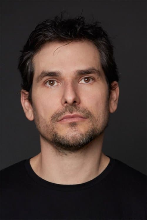 Photo of Alan Estrada