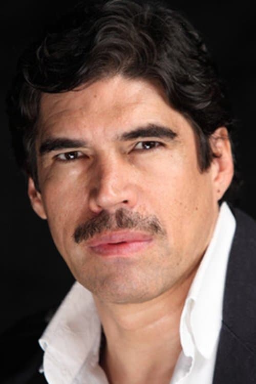 Photo of Alberto Estrella