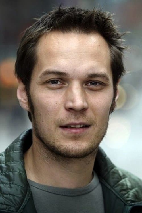 Photo of Aleksi Salmenperä