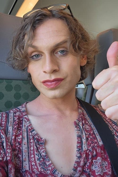 Photo of Alex Hood
