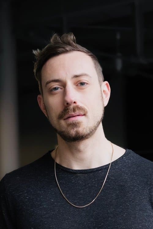 Photo of Alex Lee