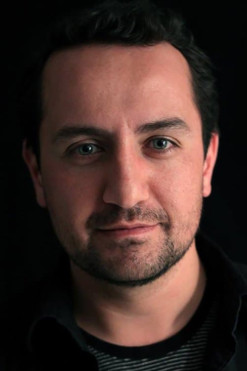 Photo of Alfredo León León