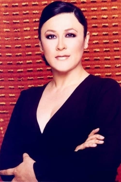 Photo of Alina Lozano