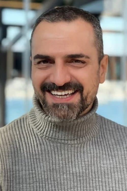 Photo of Alireza Ara