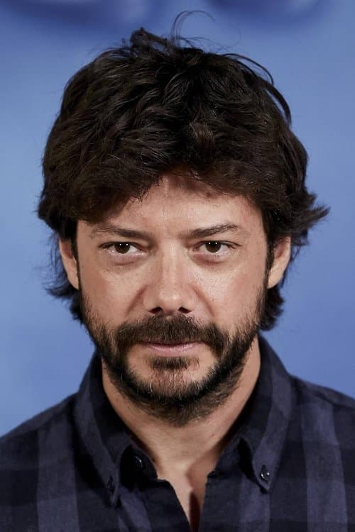 Photo of Álvaro Morte