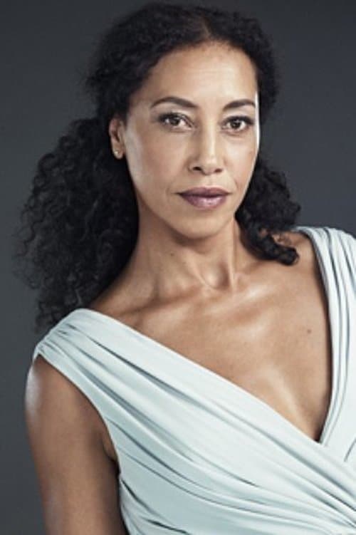 Photo of Amanda Foster