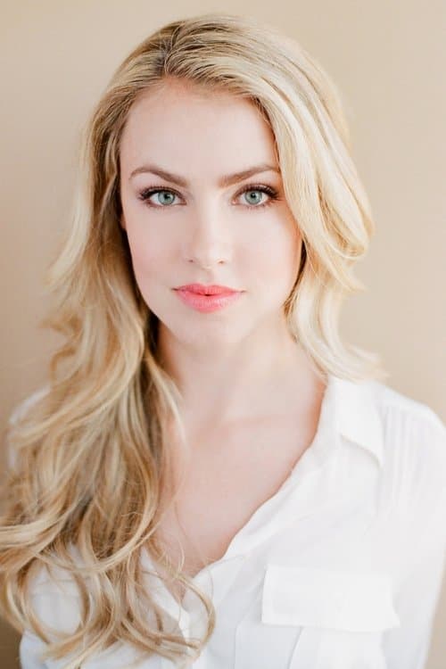 Photo of Amanda Schull