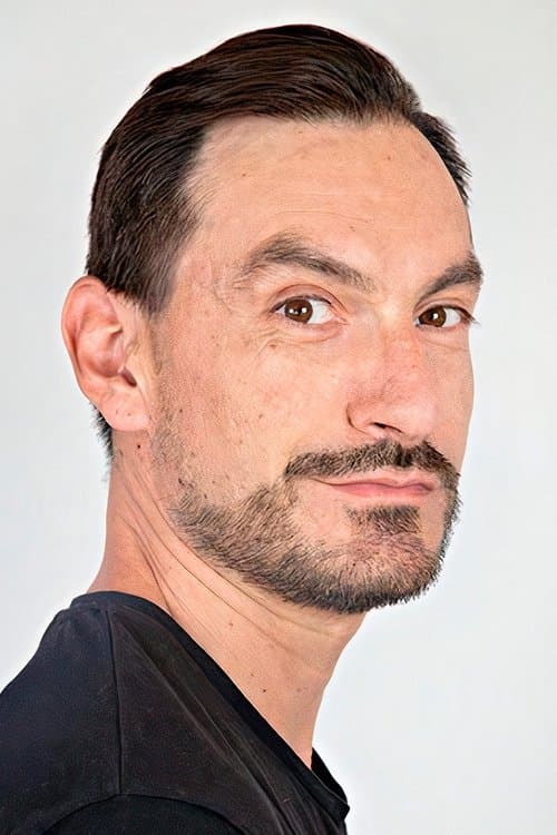 Photo of Andrés Ulloa