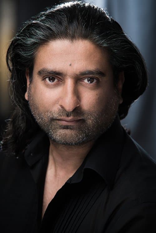 Photo of Andrew Rajan