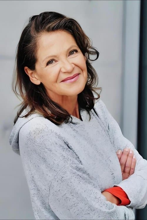 Photo of Angela Roy