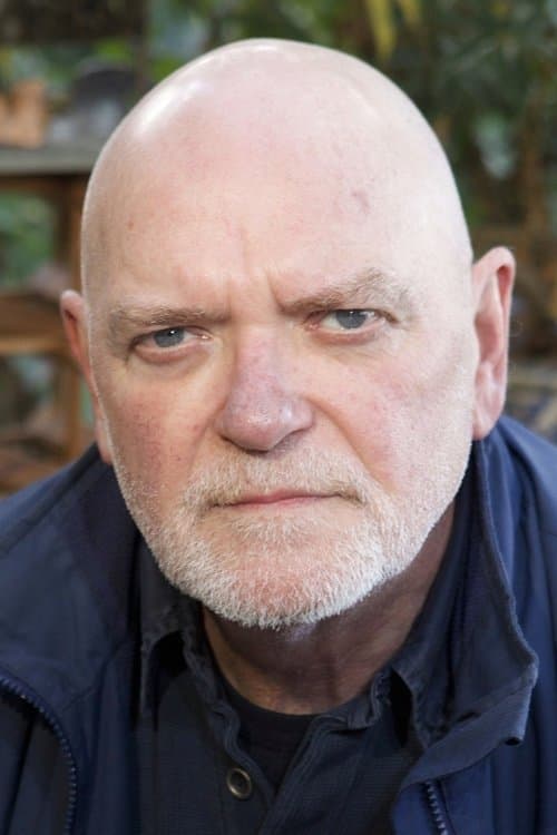 Photo of Angus MacInnes