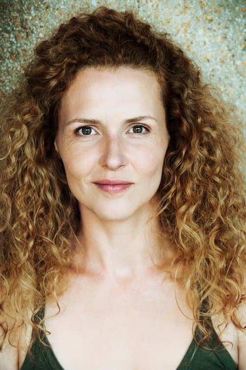 Photo of Anja Schiffel