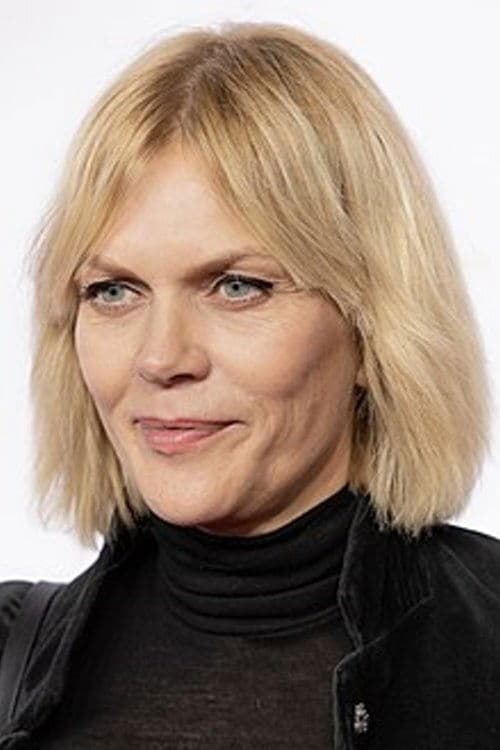 Photo of Anna Loos