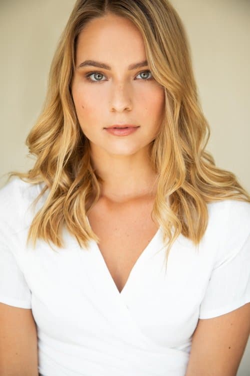 Photo of Annika Foster