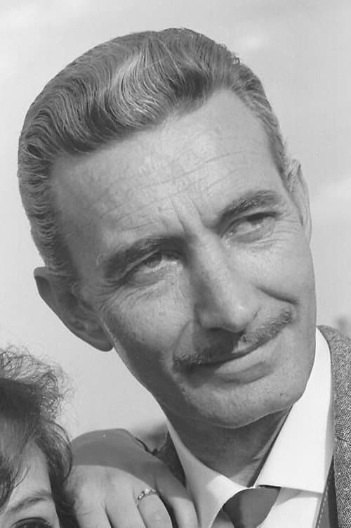 Photo of Antonio Raxel