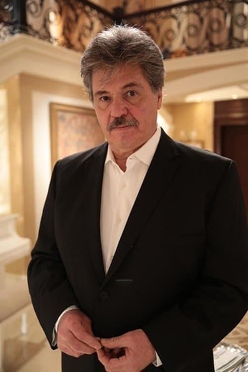 Photo of Arturo García Tenorio