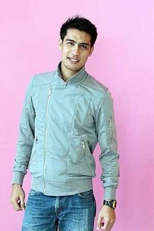 Photo of Ashraf Muslim