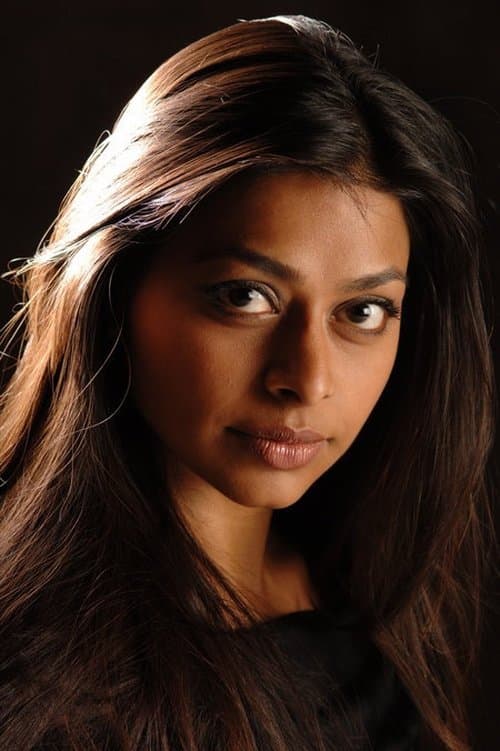 Photo of Ayesha Dharker