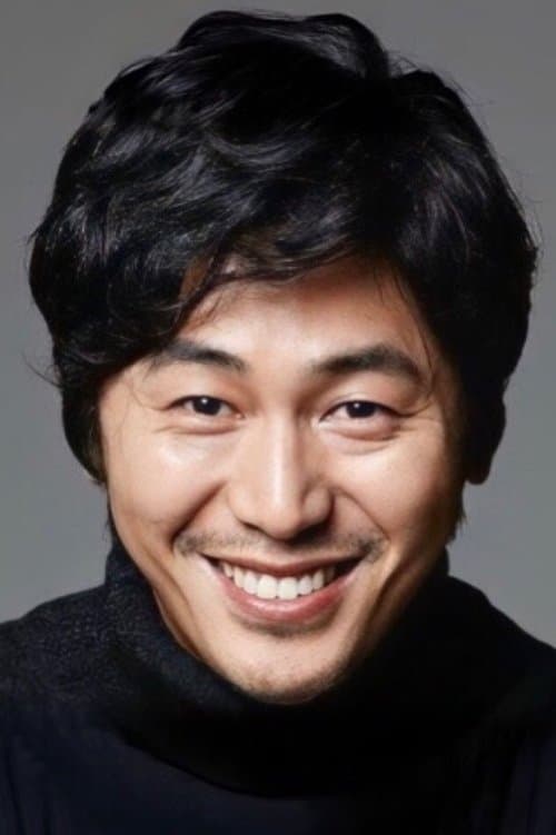 Photo of Bae Yong-geun