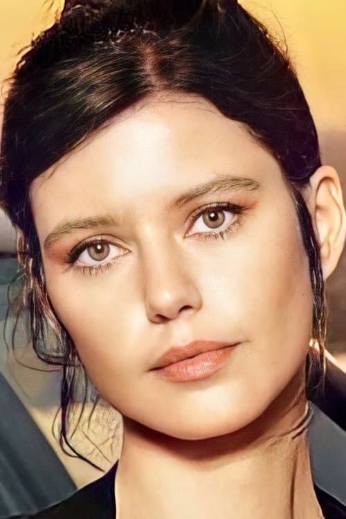Photo of Beren Saat
