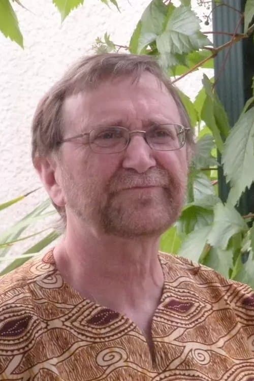 Photo of Bernard Roué