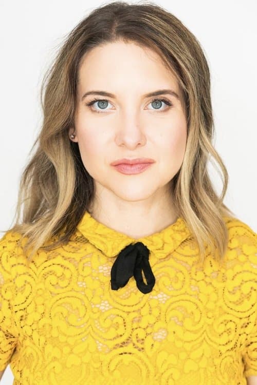 Photo of Cara Loften