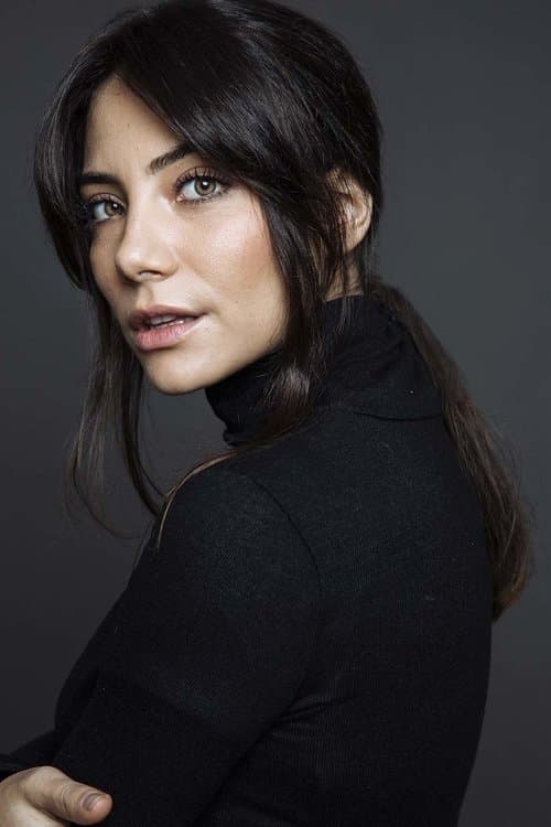 Photo of Carolina Carvalho