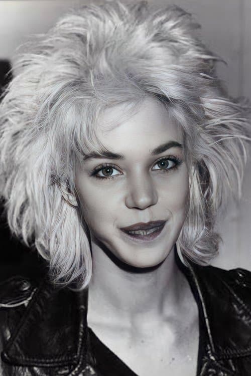 Photo of Carrie Hamilton