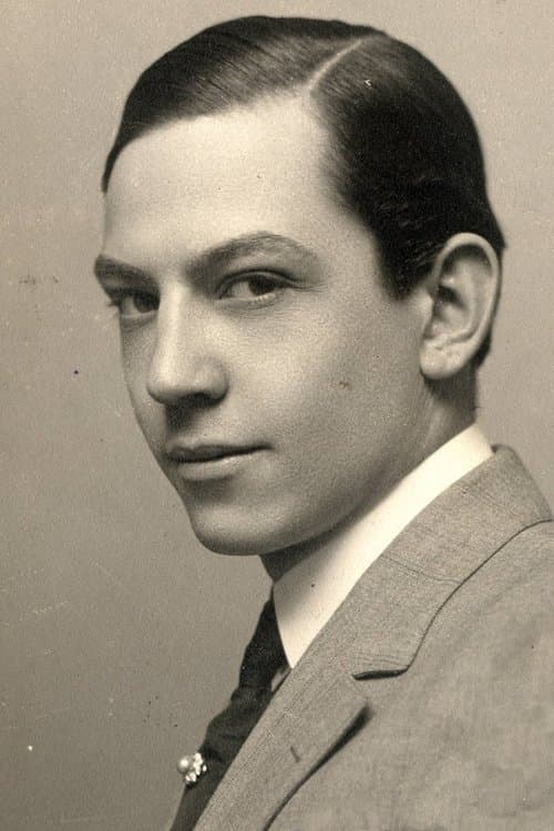 Photo of Carter DeHaven
