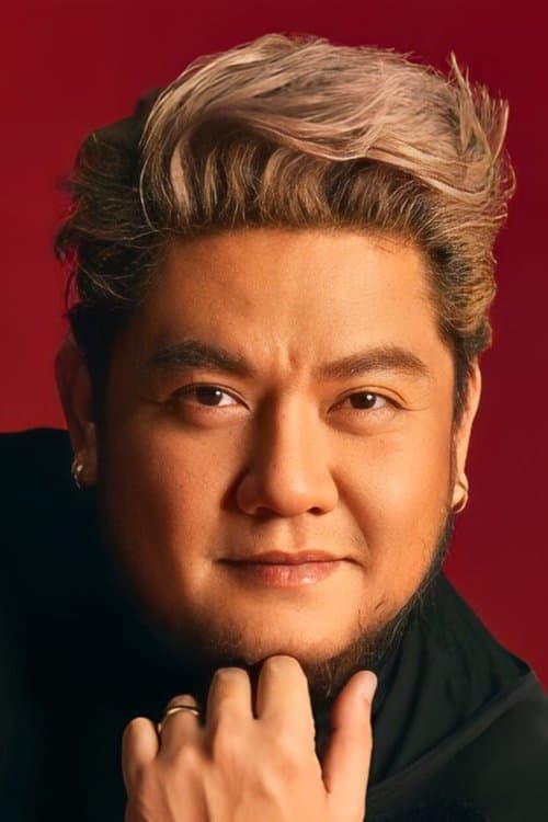 Photo of Chalatit Tantiwut