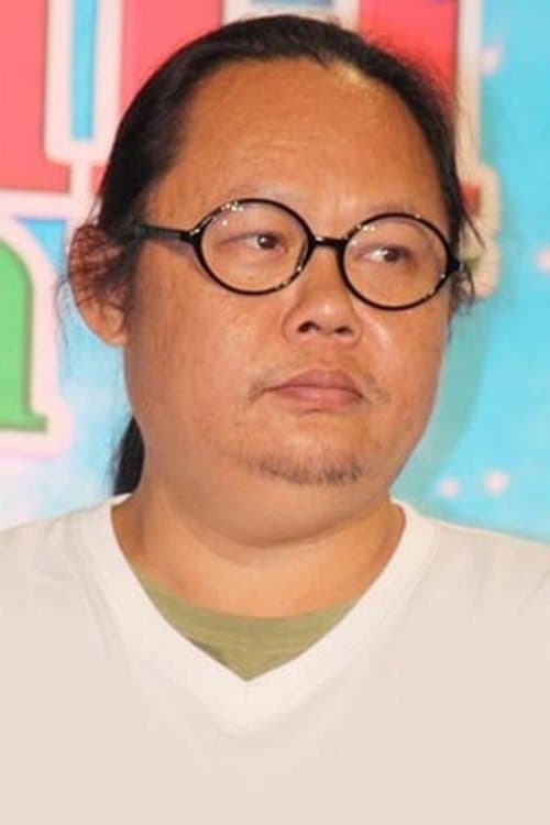 Photo of Chalerm Wongpim