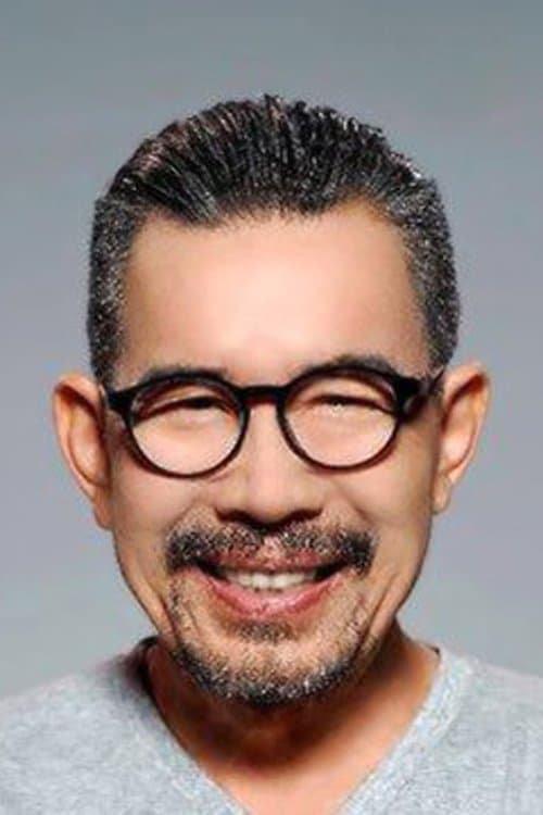 Photo of Charat Fuengarom