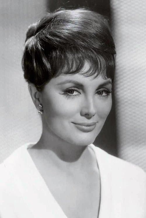Photo of Charlene Holt