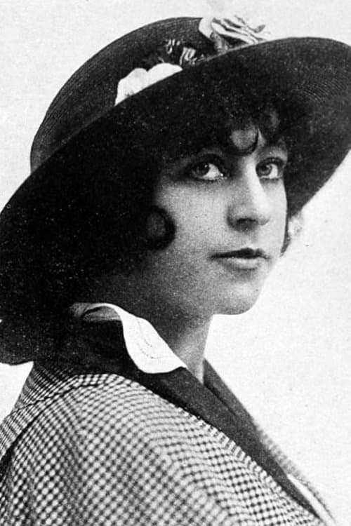 Photo of Charlotte Burton