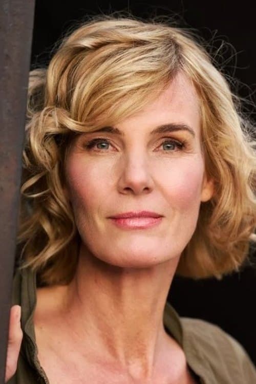 Photo of Chrissy Schulz