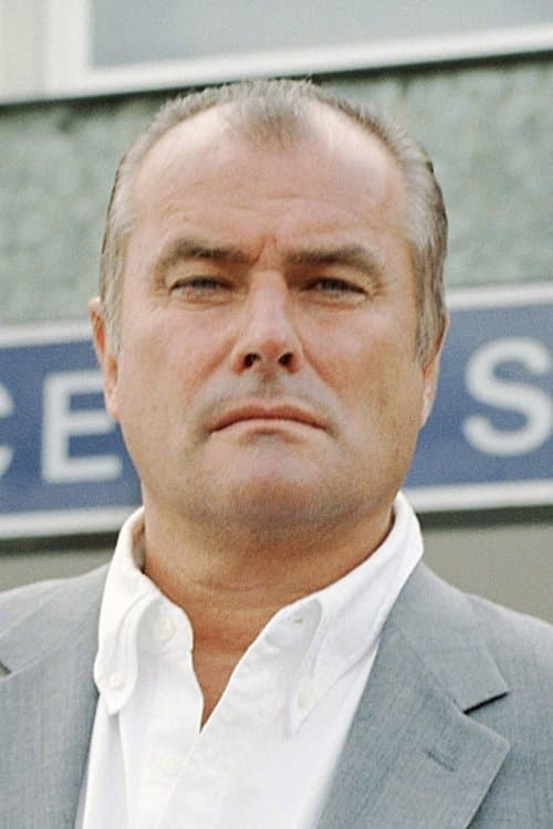 Photo of Christopher Ellison