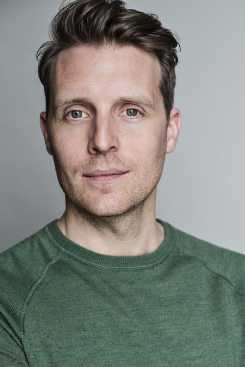 Photo of Christopher Harper