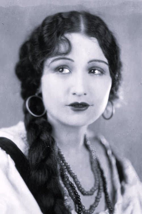 Photo of Claire de Lorez
