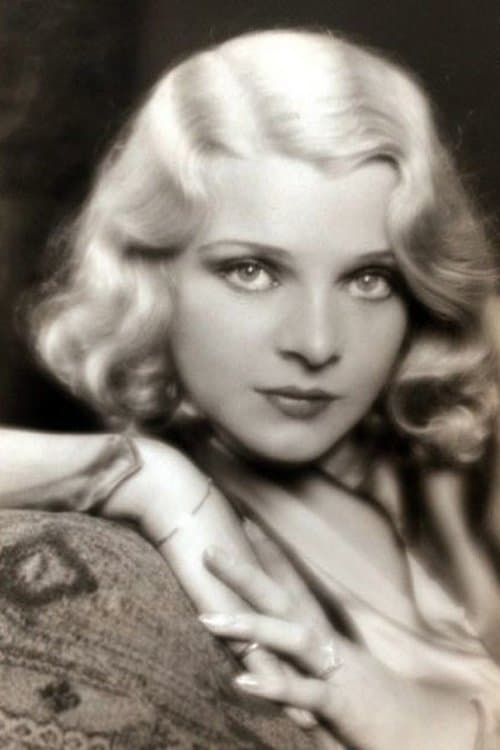 Photo of Claire Luce