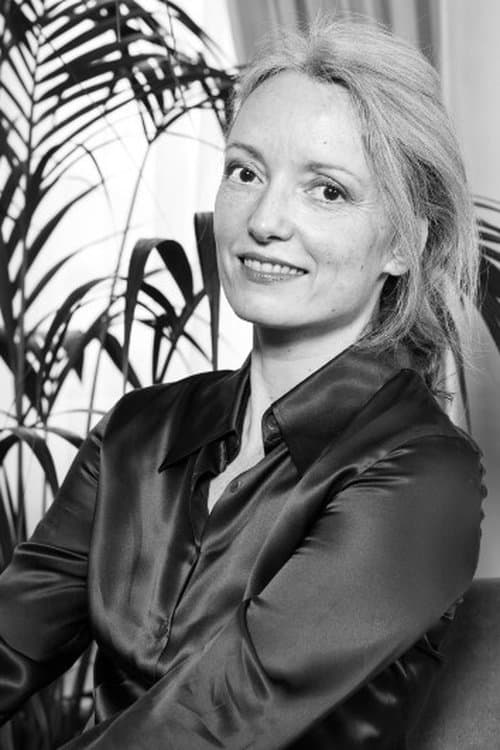 Photo of Clairemarie Osta