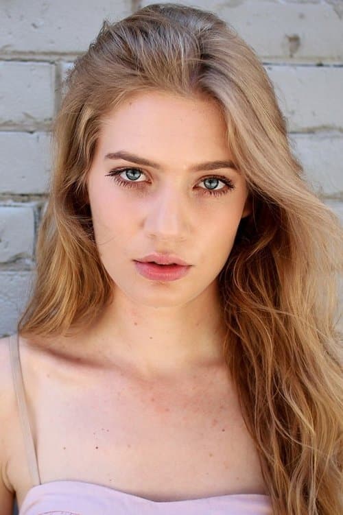 Photo of Clara Pasieka