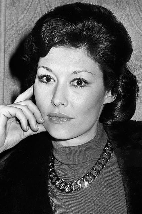 Photo of Claudia Gravy