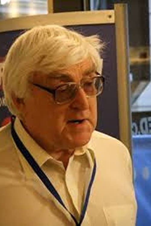 Photo of Clive Everton